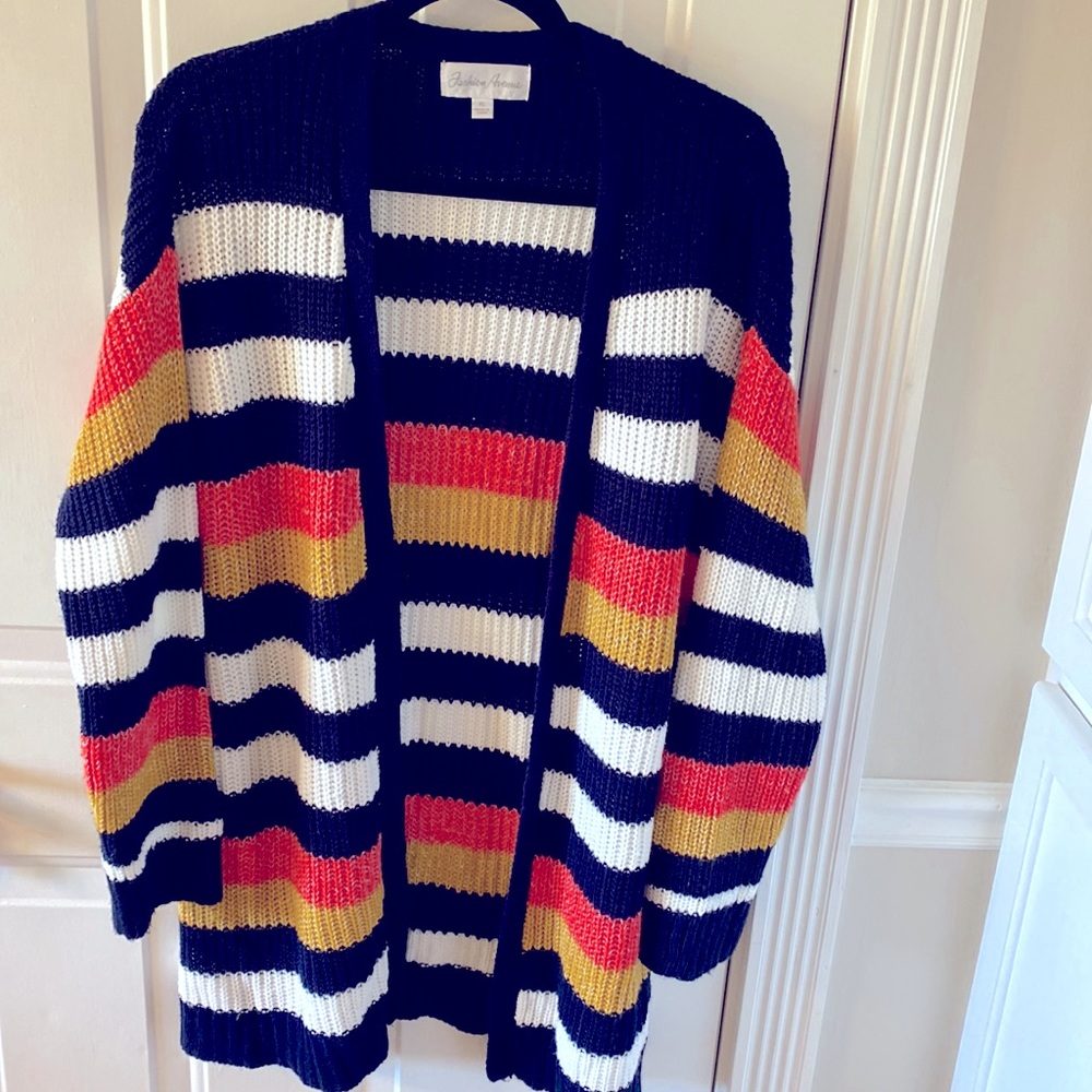 women’s navy, white, coral, tan knitted sweater
